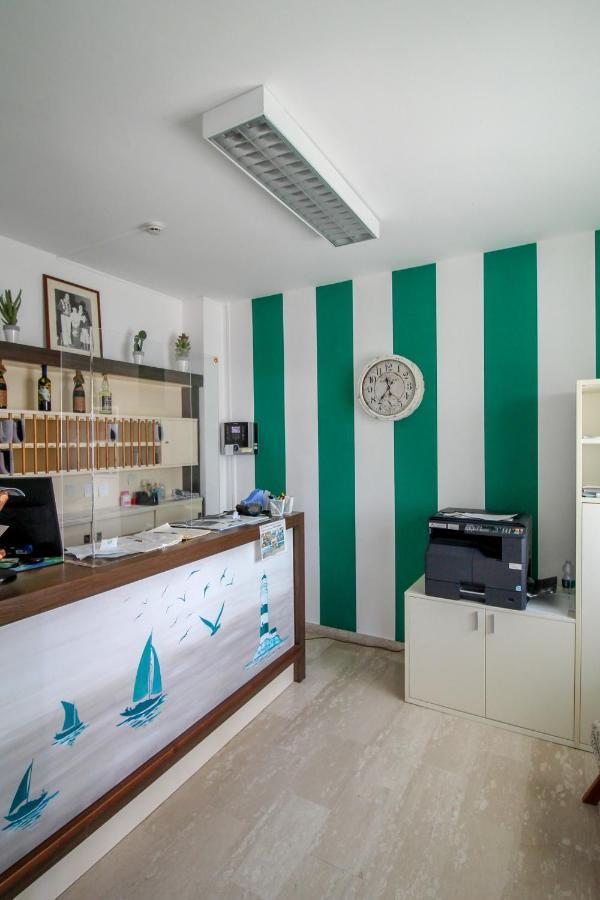 Residence Riviera Albenga Exteriér fotografie