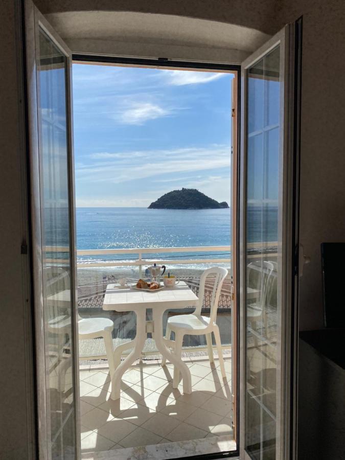 Residence Riviera Albenga Exteriér fotografie