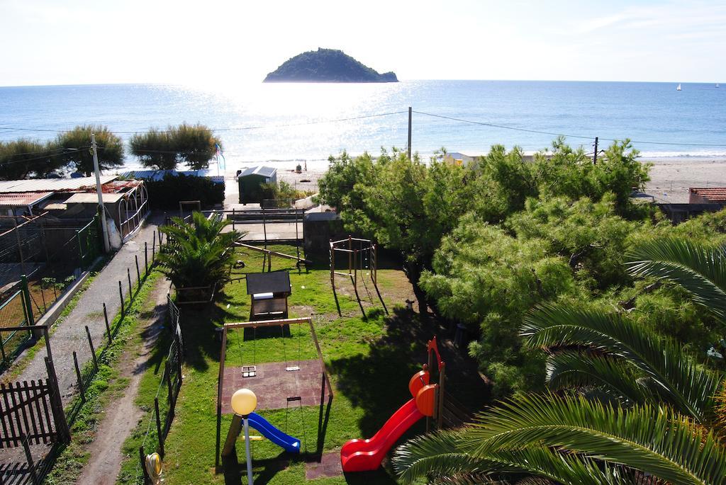 Residence Riviera Albenga Pokoj fotografie